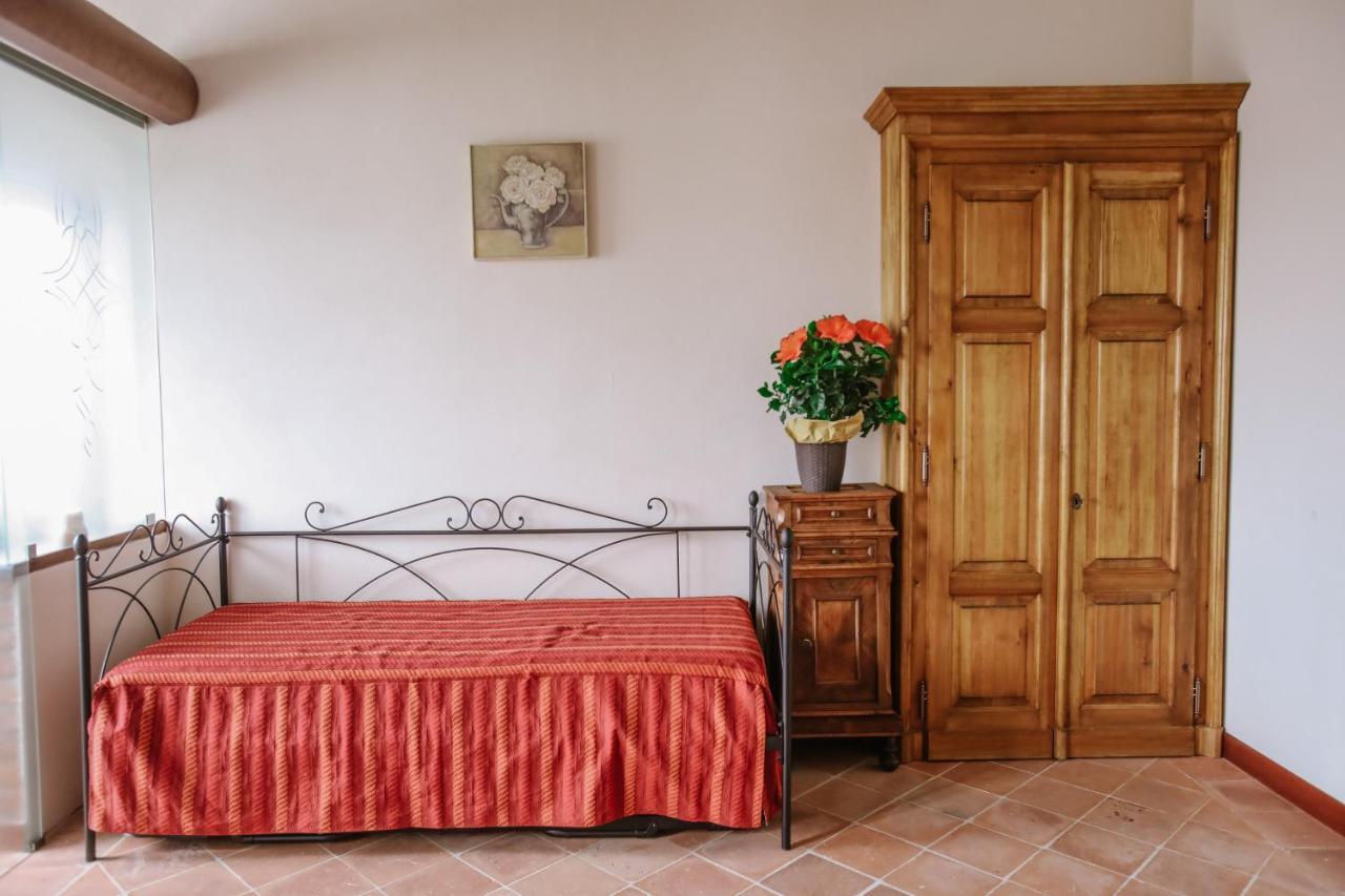 Apartmán Il Pozzo Fiorito Cossombrato Exteriér fotografie