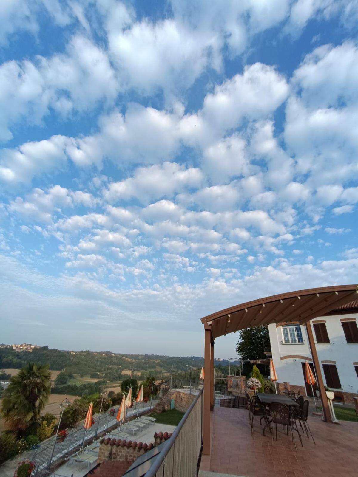 Apartmán Il Pozzo Fiorito Cossombrato Exteriér fotografie